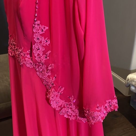 Women’s Pink Plus Sized Formal Party Dress with Matching Jacket Size 24 - Picture 4 of 11